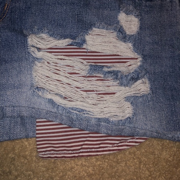 Old Navy Stars and Stripes Jean Shorts Size 10 - Picture 4 of 6